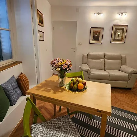 Eufrasiana Apartments Porec Esterno foto