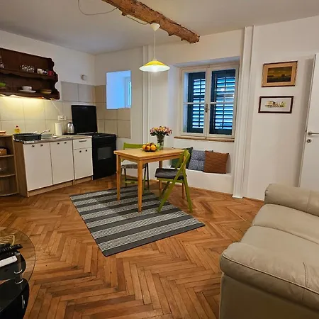 Eufrasiana Apartments Porec Esterno foto