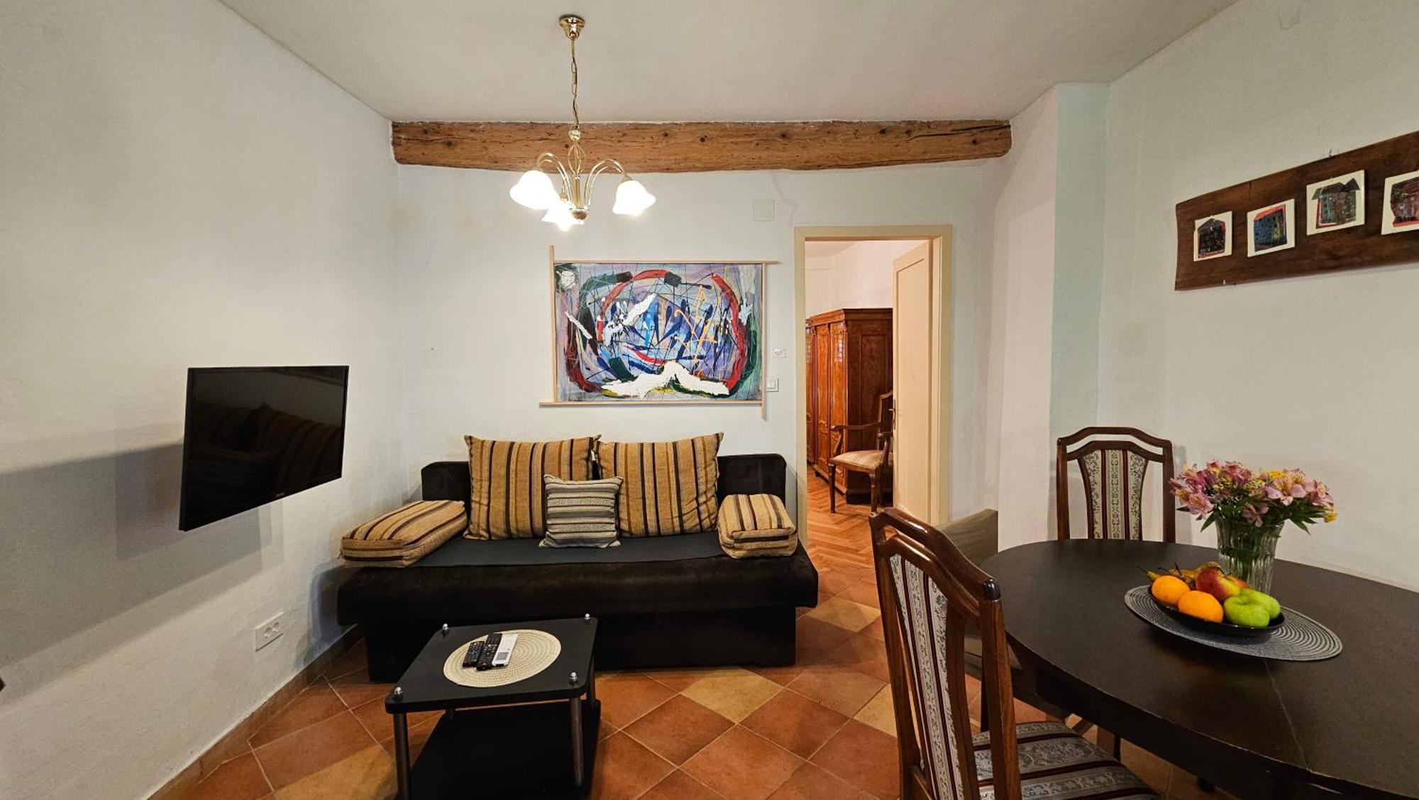 Apartment Eufrasiana *